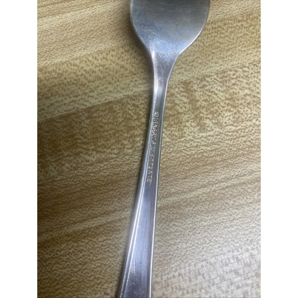 Set Of 5 Vintage Embassy Silverplate 1939 Bouquet Pattern Flatware Forks 6” Long